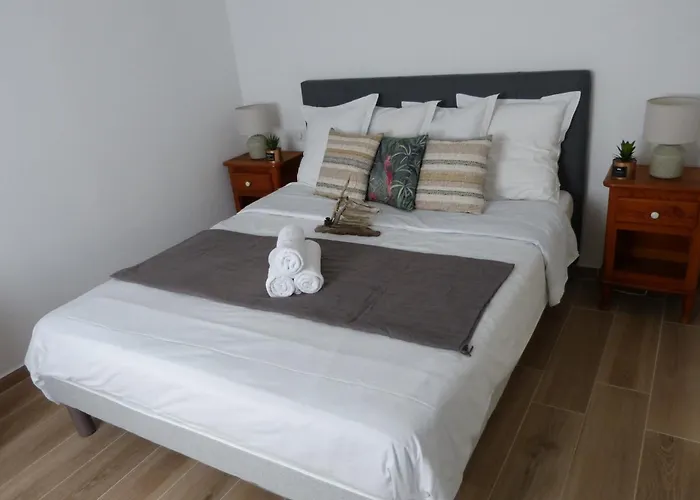 Apartment Duo De Mini-villas, Chaleureux & Vue Olmeto (Corsica)