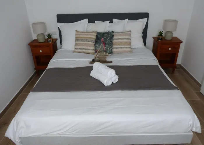 Apartment Duo De Mini-villas, Chaleureux & Vue Olmeto (Corsica)